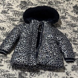 Stylish Kids' Silver Leopard Print Jacket with removable hood